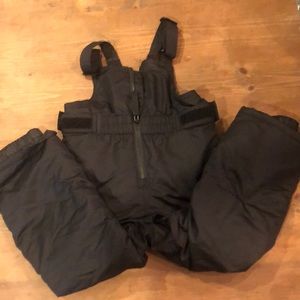 Toddler Girl 3T Bibs